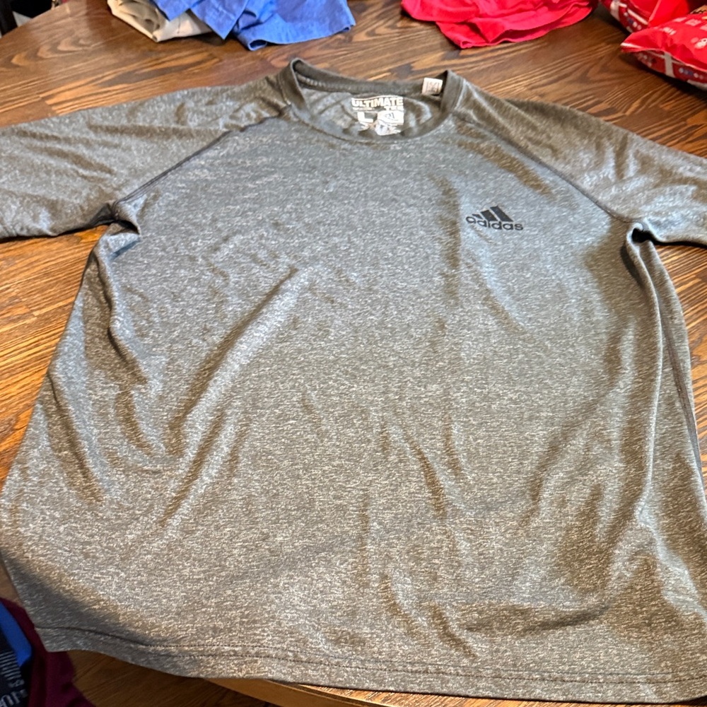adidas Men’s Heather Gray Short Sleeve Performance Tee